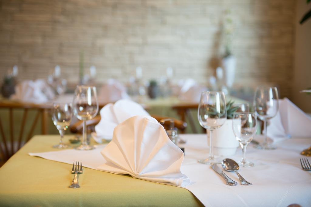 Hotel & Restaurant Waldcafe Hettstedt Dış mekan fotoğraf